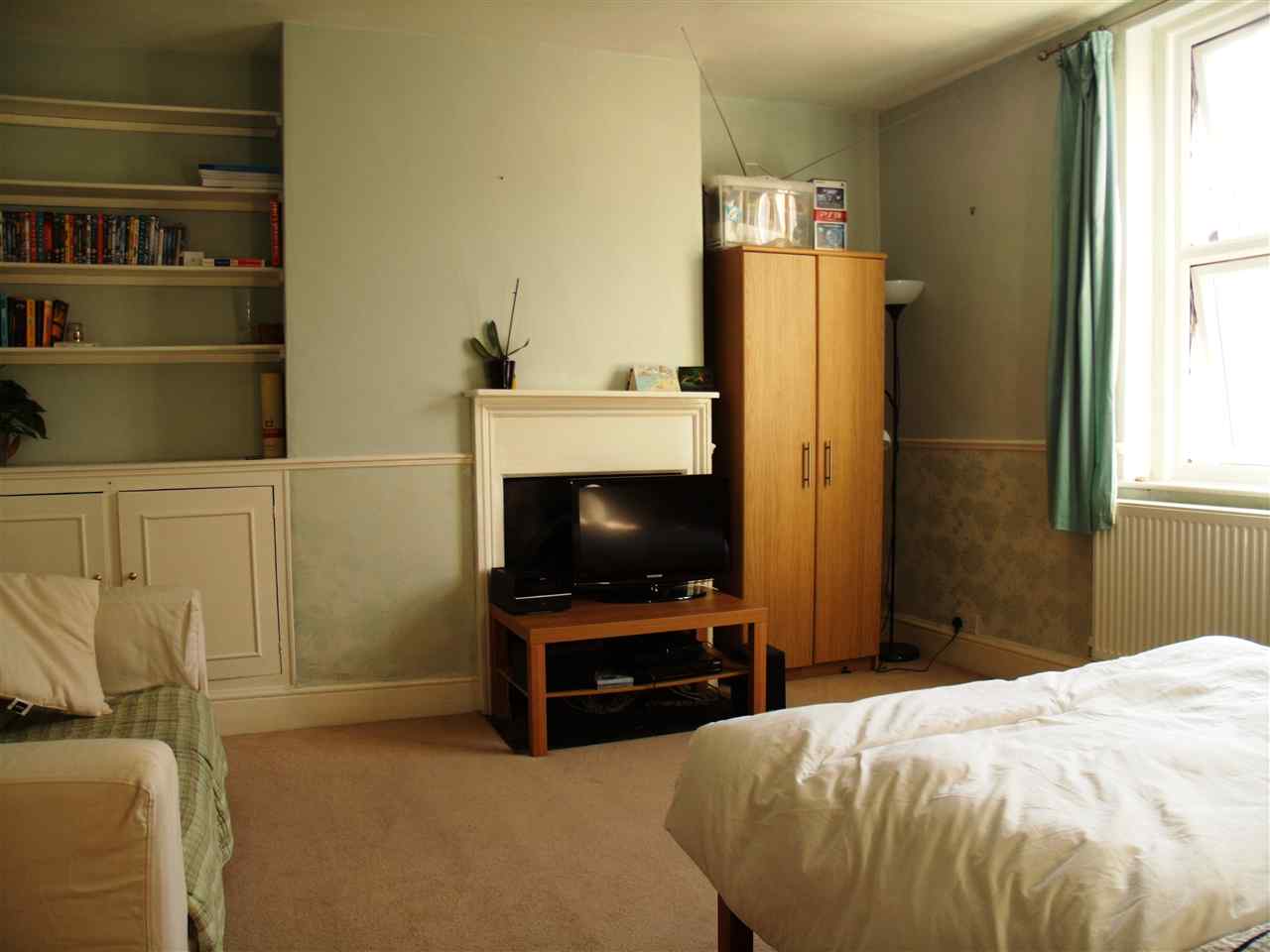 resized-2349823-bedroom ff front.jpg